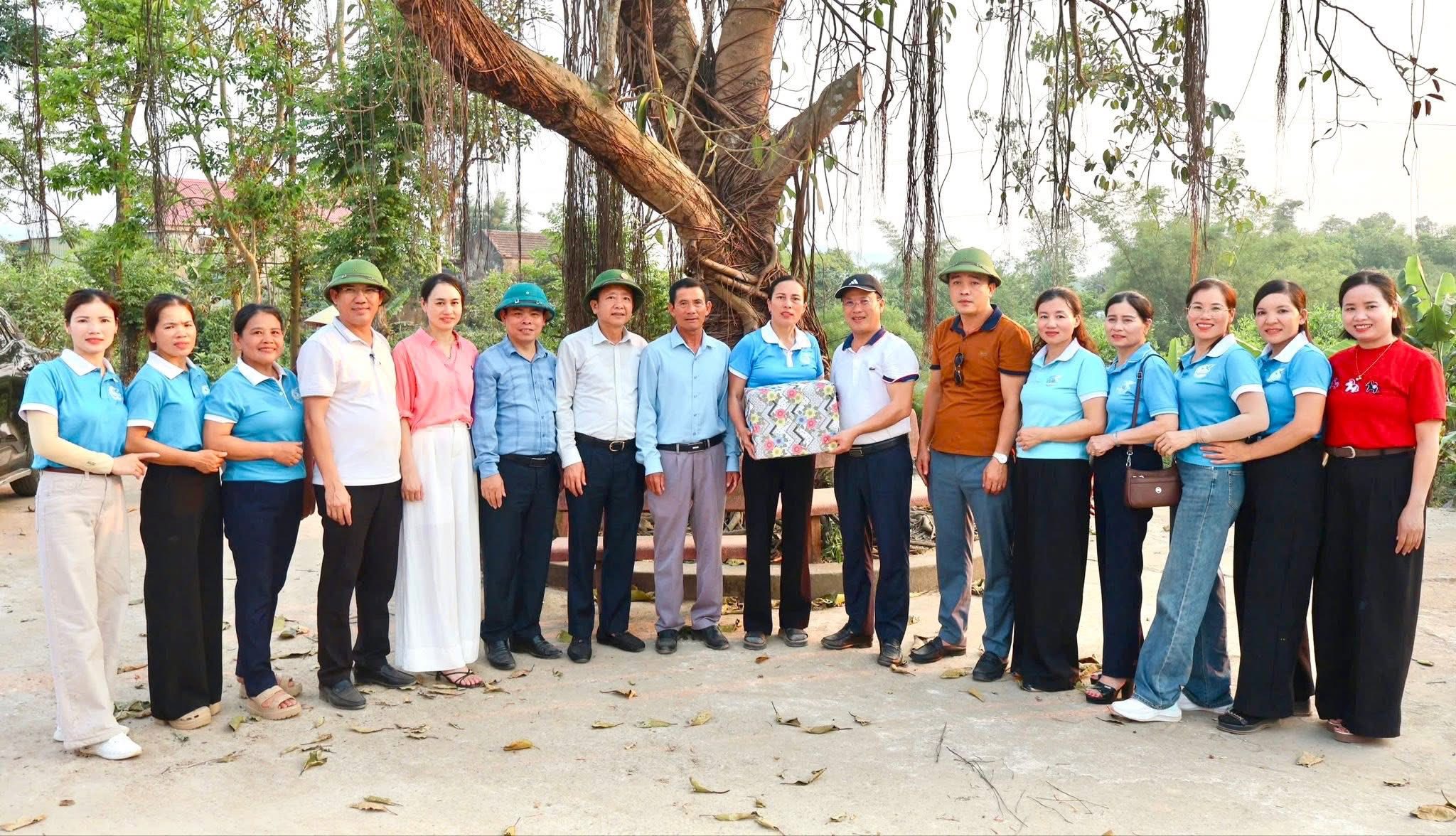 Xã Mai Phụ tổ chức tham quan, trao đổi kinh nghiệm mô hình phân loại và xử lý rác hữu cơ tại xã Kỳ Xuân