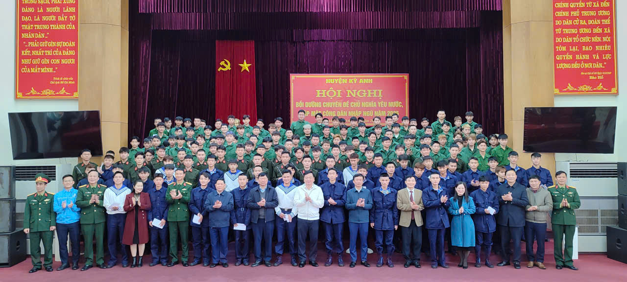 Tuyên truyền về việc tuyển chọn, gọi công dân nhập ngũ và thực hiện nghĩa vụ Quân sự và tham gia Công an nhân dân năm 2026