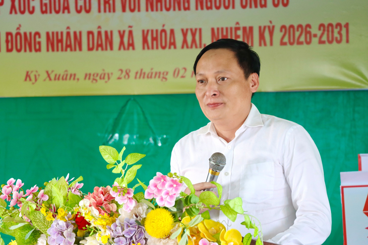 Chủ tịch UBND xã và 6 ứng cử viên Đại biểu HĐND xã TXCT 