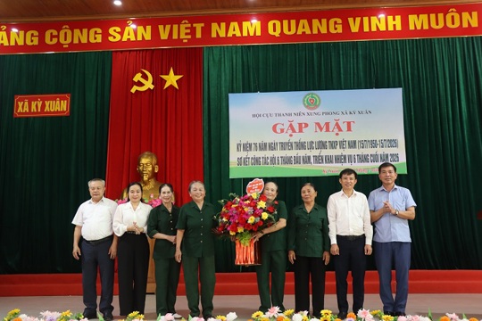 Hội cựu TNXP xã Kỳ Xuân sơ kết công tác hội 6 tháng đầu năm, tọa đàm kỷ niệm 76 năm ngày truyền thống lực lượng TNXP Việt Nam