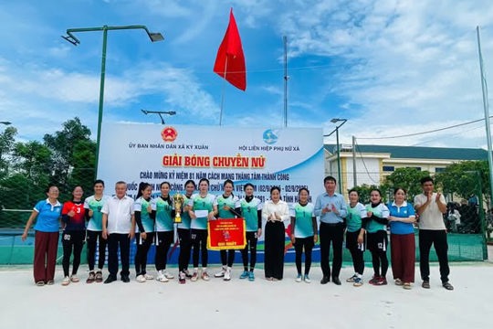 Đội tuyển nữ thôn Xuân Thắng vô địch Giải bóng chuyền nữ xã Kỳ Xuân năm 2026