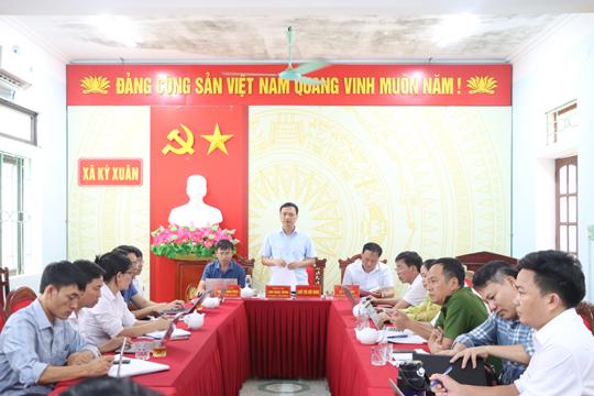 Ban Chấp hành Đảng bộ xã Kỳ Xuân họp cho ý kiến về Đề án sắp xếp thôn